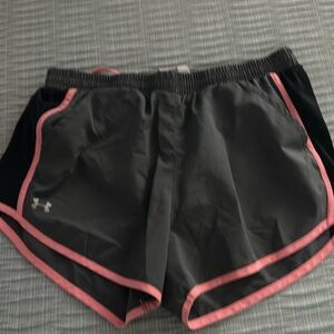 Women’s underwear Armour running shorts